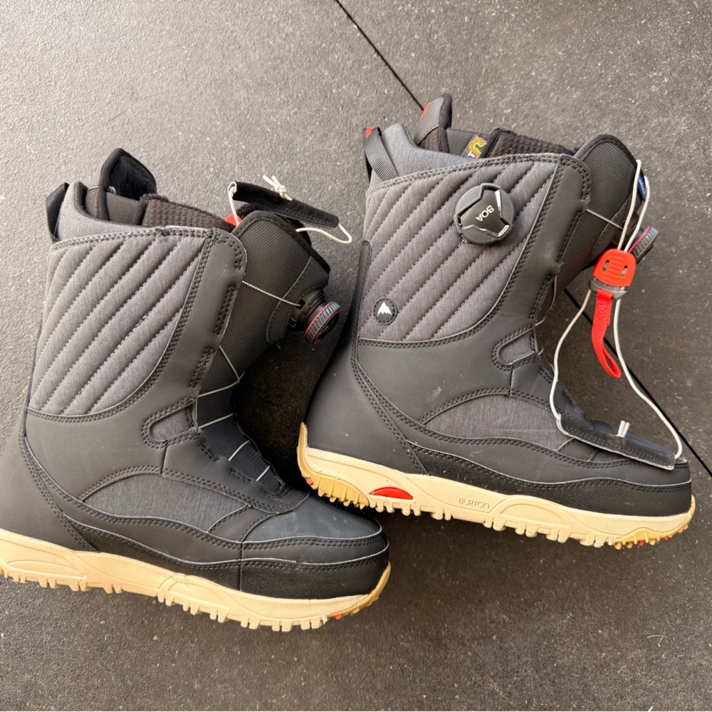Burton Black Snowboard Boots with Red Accents - Picture 2 of 4